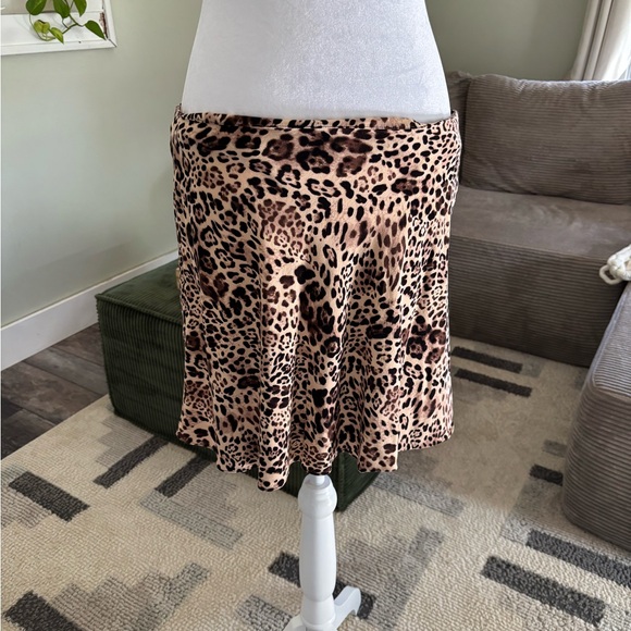 Leopard Cheetah Print Skirt - Picture 1 of 5